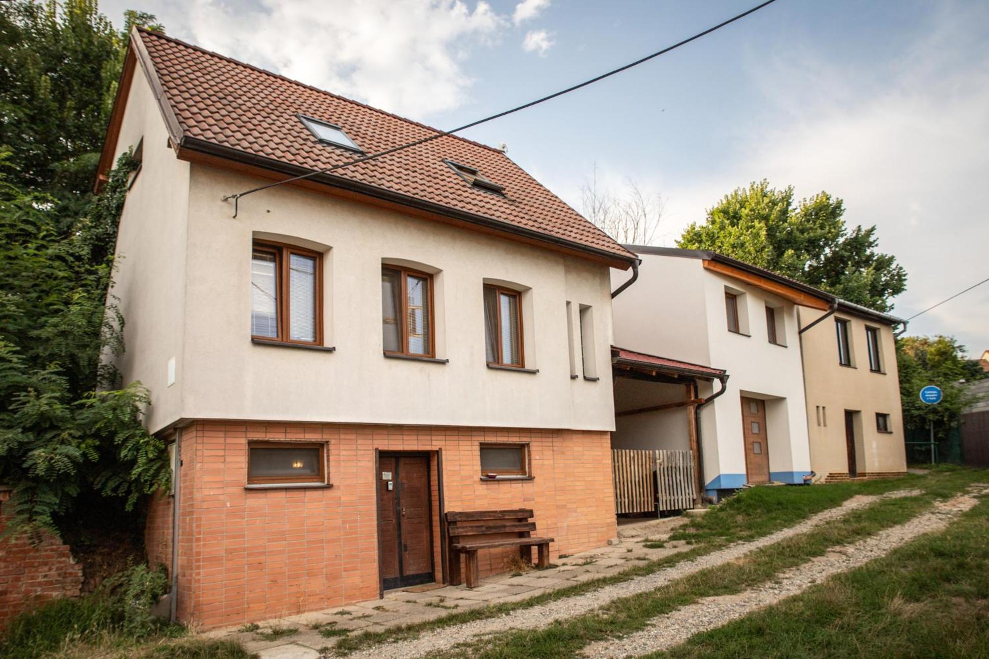 Vinny Sklep Kovarna - Nad Presovnou Rohatec Экстерьер фото